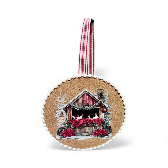 Merry‎ Chicken Christmas SceneHandmade Circle Ornament - Picture 2 of 11